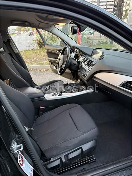 Usado BMW 116 115 CV (84 kW) 2011 Negro Utilitario