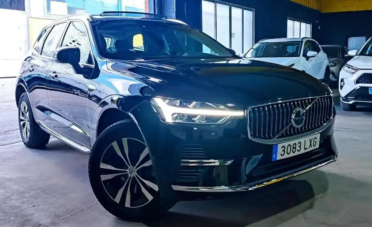 Usado Volvo XC60 Inscription 351 CV (258 kW) 2022 Negro SUV