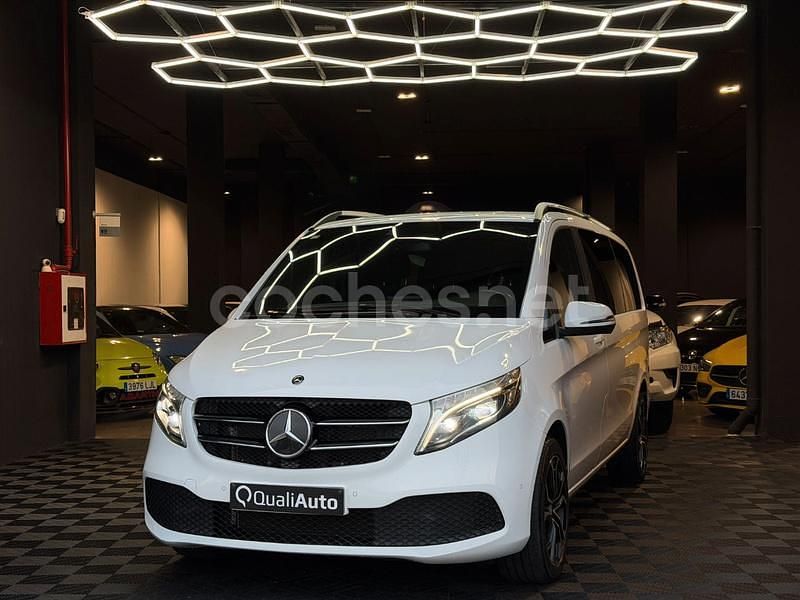 Blanco Usado 2021 Mercedes V220 Avantgarde Monovolumen | 39.990 € (Super precio) - Imagen 1/4