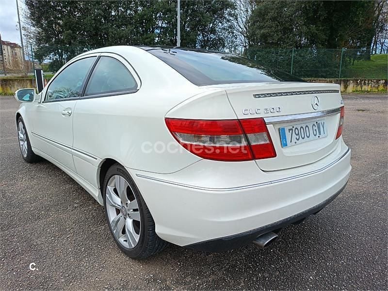 Usado Mercedes CLC200 122 CV (89 kW) 2010 Blanco Utilitario