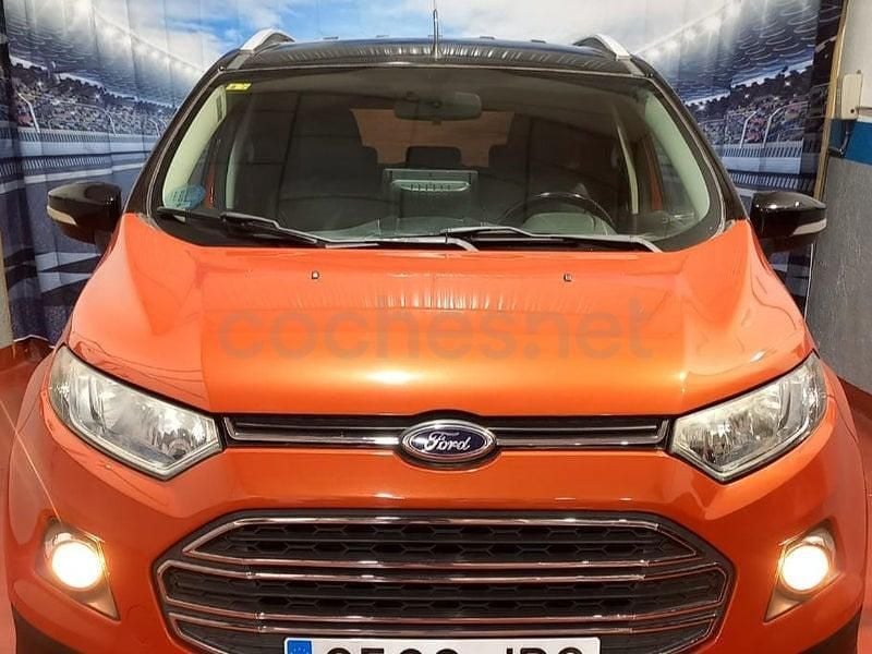 Usado Ford Ecosport Titanium 112 CV (82 kW) 2016 Naranja SUV