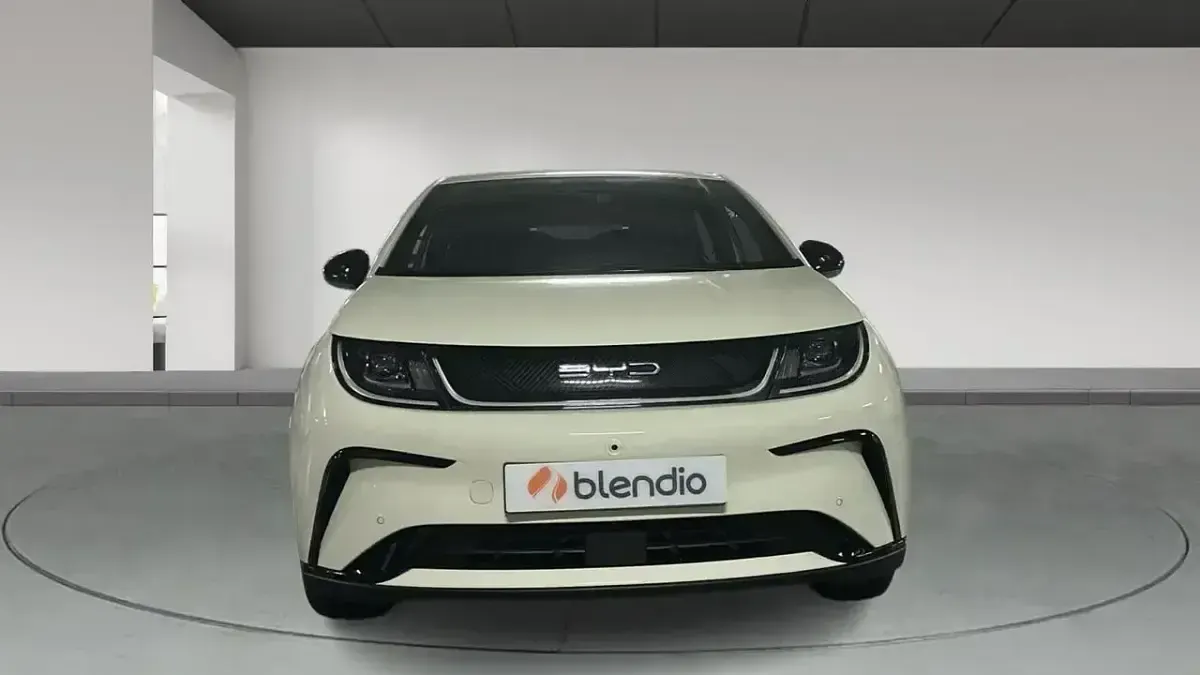 Usado BYD Dolphin Comfort 150 kW (204 CV) 2024 Blanco Utilitario