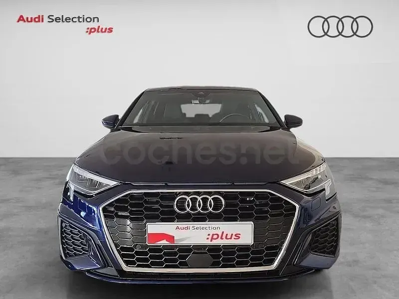 Usado Audi A3 S-Line 110 CV (80 kW) 2024 Azul Berlina