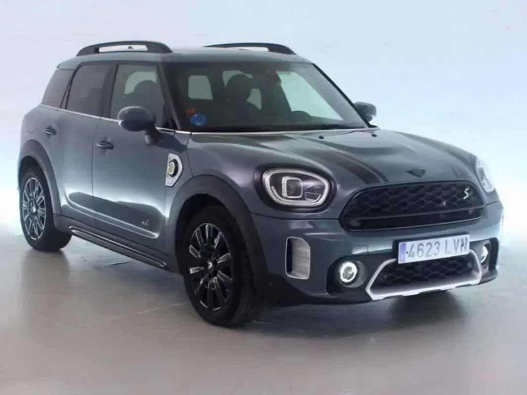 Usado Mini Cooper Countryman 220 CV (161 kW) 2023 Verde SUV