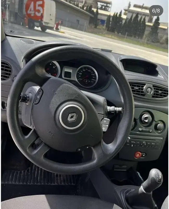 Usado Renault Clio 75 CV (55 kW) 2010 Blanco Utilitario