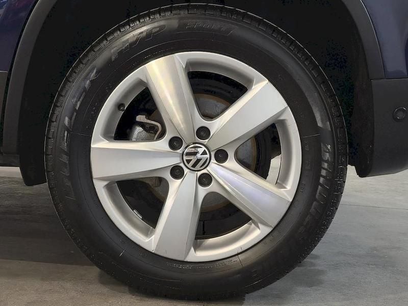 Usado VW Tiguan Sportline 140 CV (102 kW) 2012 Azul SUV