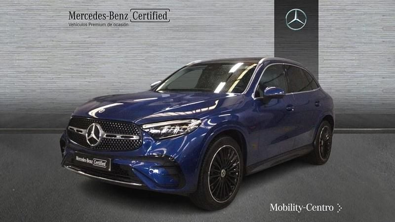 Usado Mercedes GLC220 AMG line 197 CV (144 kW) 2024 Spektral blue  metallic paint