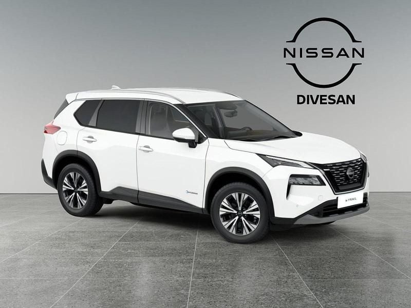 Gris Nuevo 2024 Nissan X-Trail Acenta SUV | 34.900 € (Super precio) - Imagen 1/4