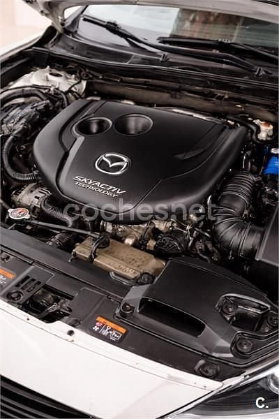 Usado Mazda 3 150 HP (110 kW) 2015 Branco Sedan