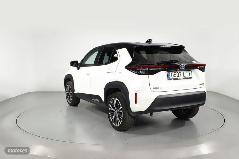Usado Toyota Yaris Cross Style 116 CV (85 kW) 2021 Blanco SUV