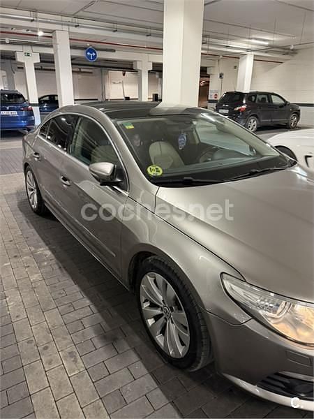 Usado VW Passat 170 CV (125 kW) 2010 Beige Berlina
