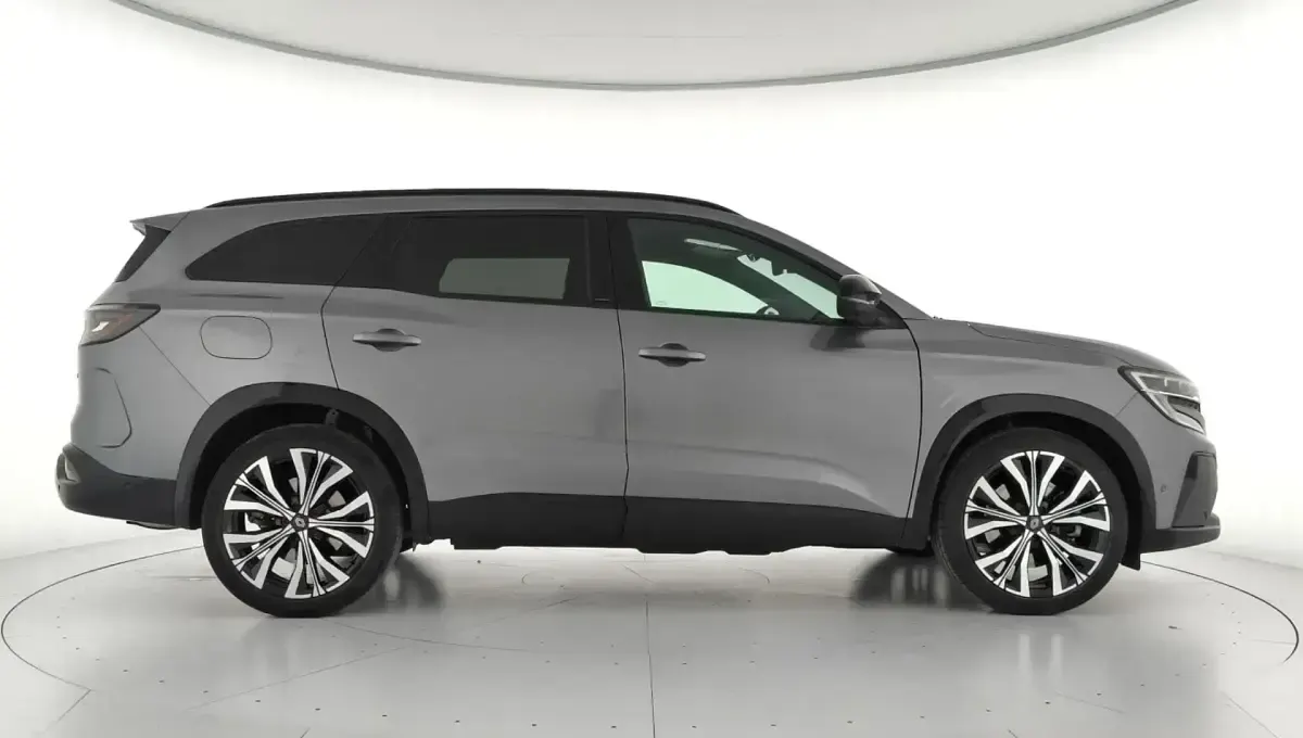 Usado Renault Espace Iconic 200 CV (147 kW) 2023 Gris SUV