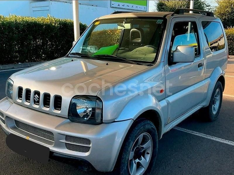 Gris / plata Usado 2012 Suzuki Jimny SUV | 13.999 € (Precio justo) - Imagen 1/4