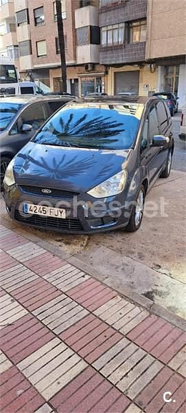 Usado Ford S-MAX Titanium 140 CV (102 kW) 2007 Gris / plata Monovolumen