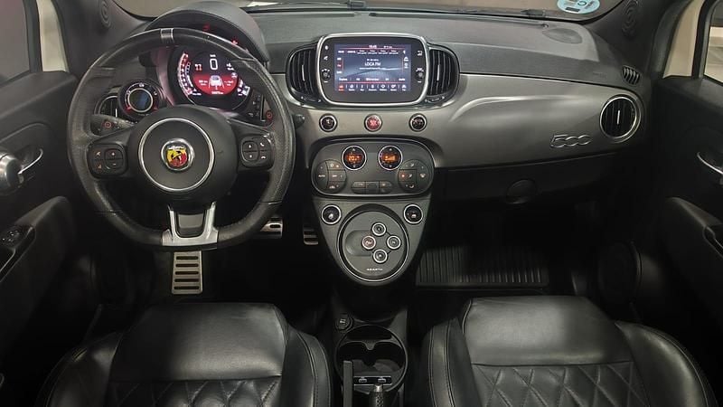 Usado Abarth 595 Turismo 165 CV (121 kW) 2021 Blanco Utilitario