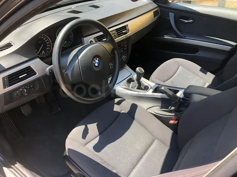 Usado BMW 318 143 CV (105 kW) 2008 Negro Familiar