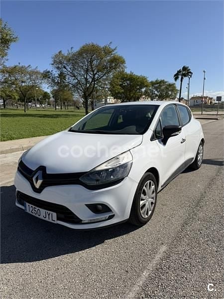 Usado Renault Clio IV LIMITED 75 CV (55 kW) 2017 Blanco Berlina