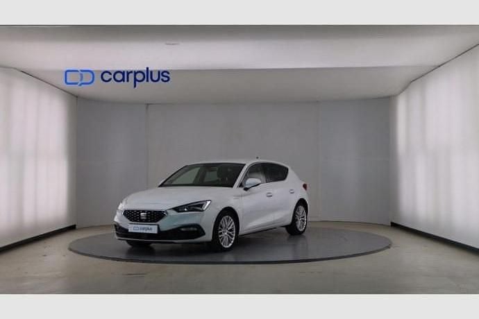 Blanco Usado 2021 Seat Leon XCELLENCE Familiar | 18.490 € (Precio justo) - Imagen 1/4