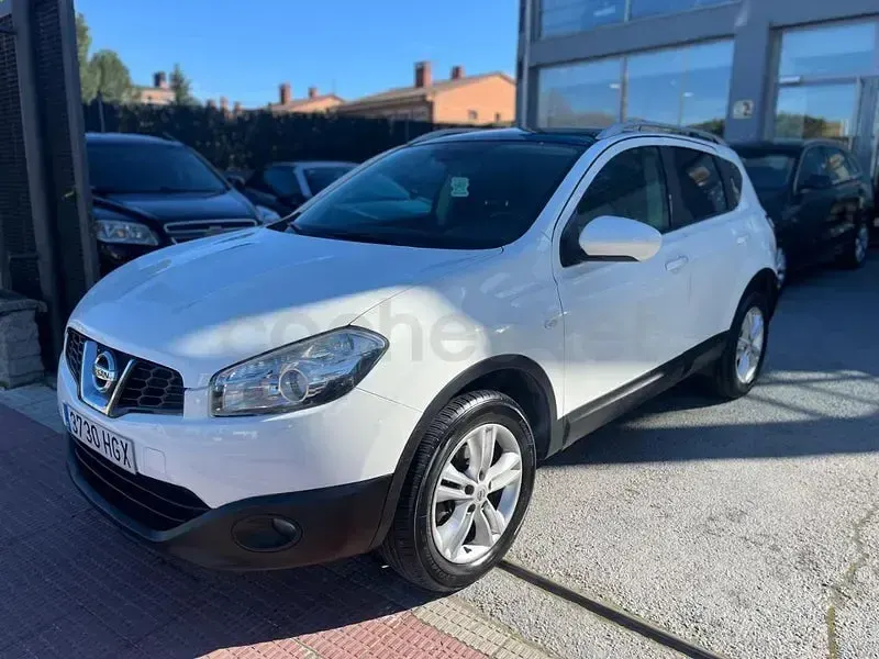 Begagnad Nissan Qashqai Tekna 110 HK (80 kW) 2011 Vit SUV