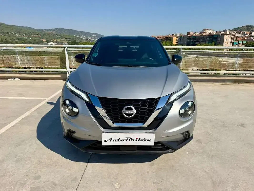 Usado Nissan Juke N-Connecta 114 CV (83 kW) 2025 Gris SUV