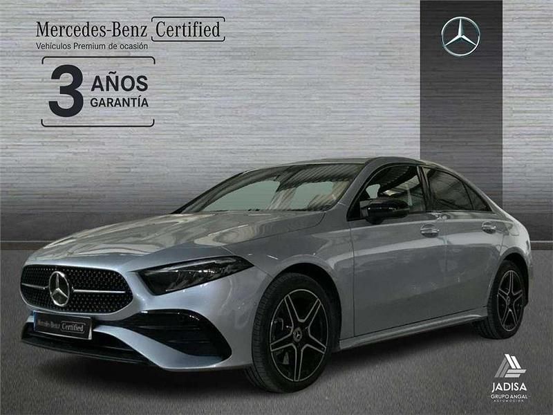 Usado Mercedes A250 218 CV (160 kW) 2024 Berlina