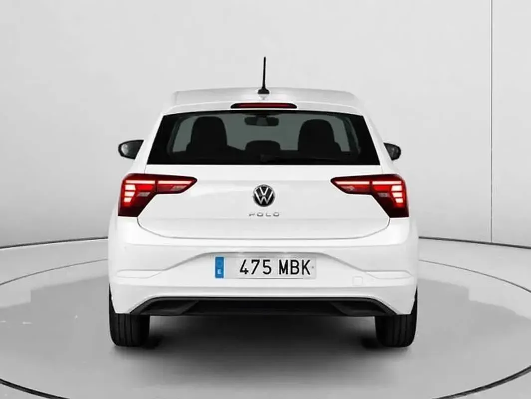 Begagnad VW Polo 95 HK (69 kW) 2022 Vit Halvkombi