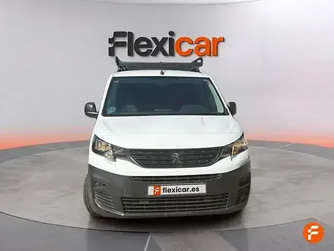 Usado Peugeot Partner 102 CV (75 kW) 2020 Blanco Monovolumen