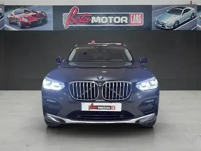 Usado BMW X4 Comfort Edition 190 CV (139 kW) 2020 Gris / plata SUV