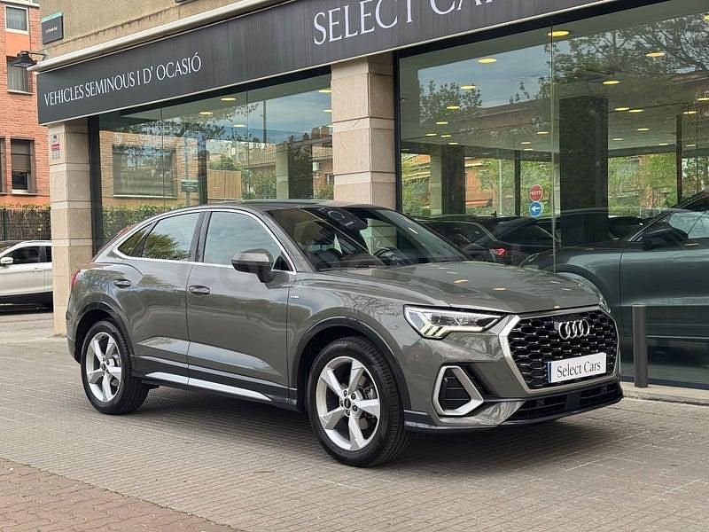 Usado Audi Q3 Sportback S-Line 150 CV (110 kW) 2022 Gris / plata SUV