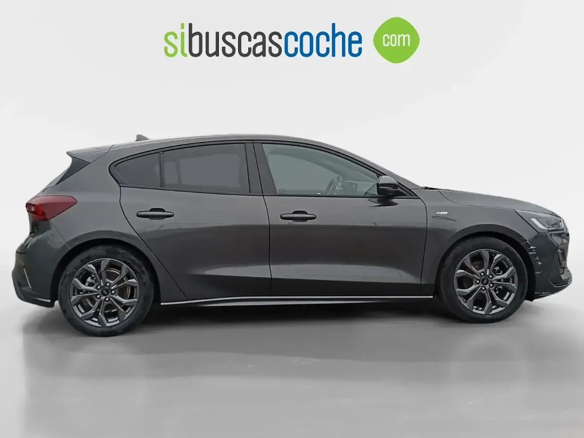 Usado Ford Focus ST-Line X 115 CV (84 kW) 2025 Gris/plata