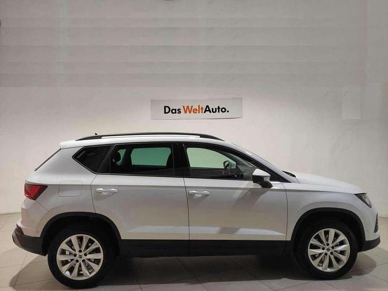 Usado Seat Ateca Style 150 CV (110 kW) 2023 Blanco SUV