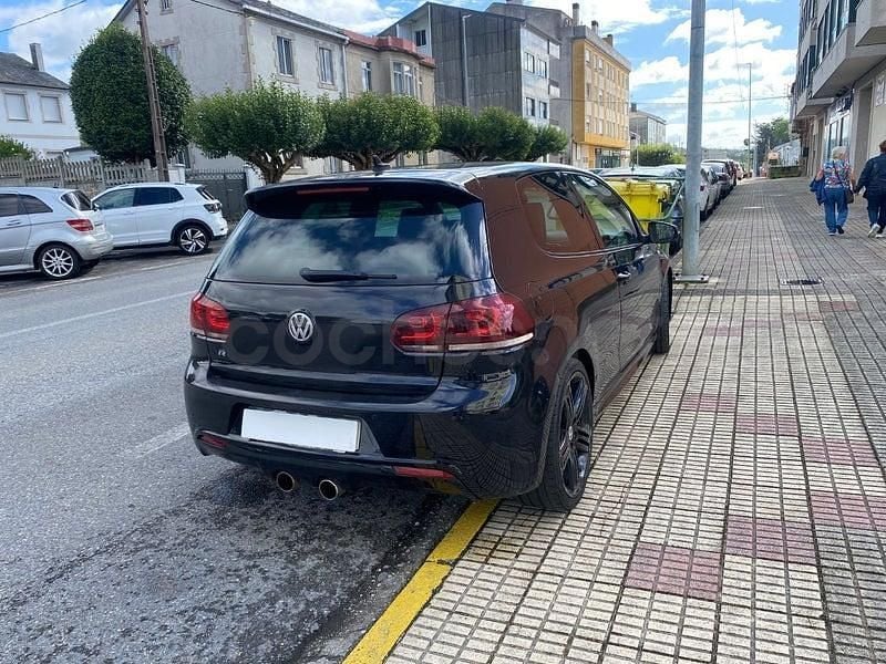 Usado VW Golf VI R 271 CV (199 kW) 2011 Negro Utilitario