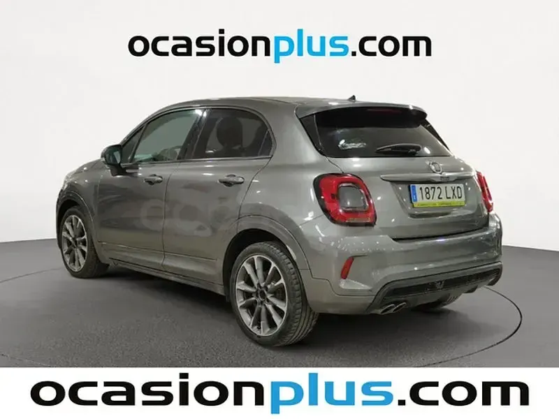 Usado Fiat 500X Dolcevita 130 CV (95 kW) 2022 Gris / plata SUV