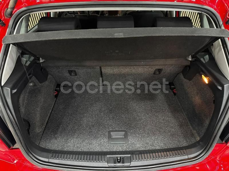 Usado VW Polo Sport 90 CV (66 kW) 2014 Rojo Berlina