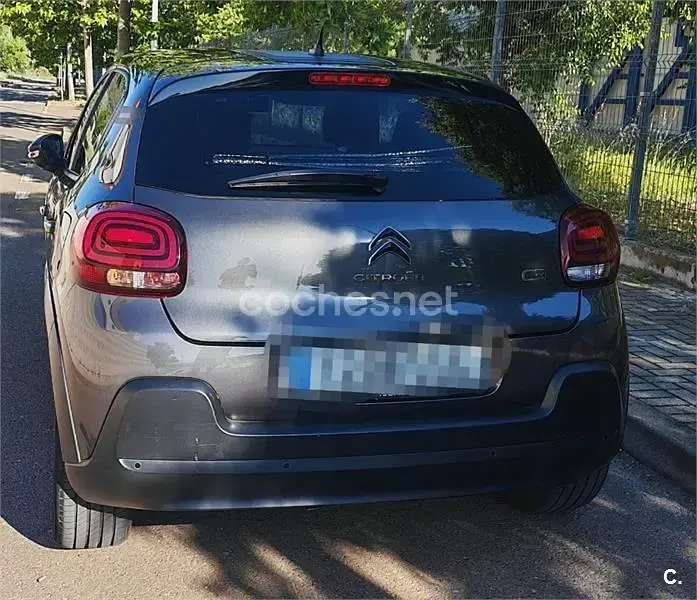 Usado Citroën C3 PureTech 83 CV (61 kW) 2021 Gris / plata Utilitario