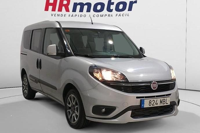 Usado 2022 Fiat Doblò Trekking Monovolumen | 15.590 € (Precio justo) - Imagen 1/4