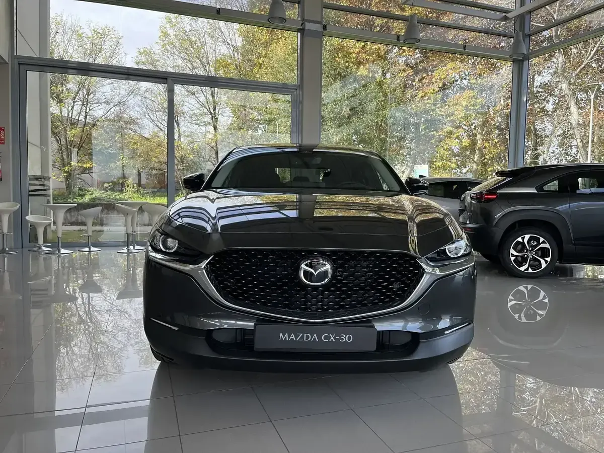 Nuevo Mazda CX-30 Homura-Line 140 CV (102 kW) 2026 Gris SUV