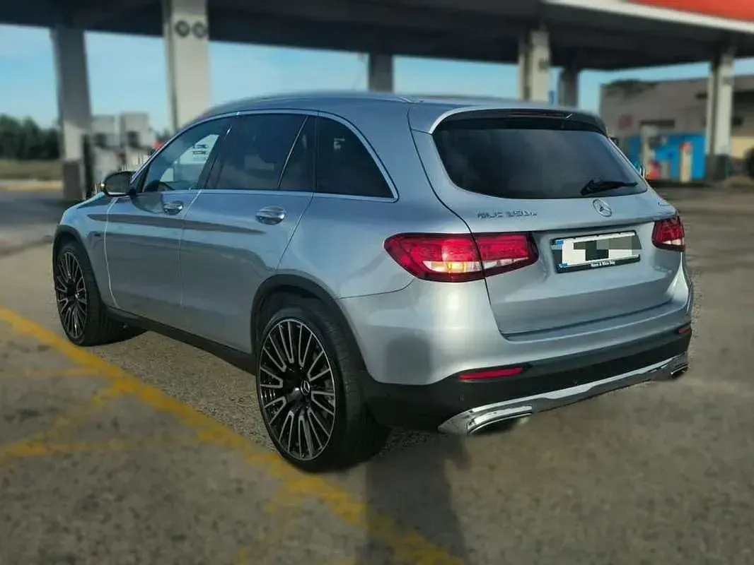Usado Mercedes GLC350 320 CV (235 kW) 2018 Gris SUV