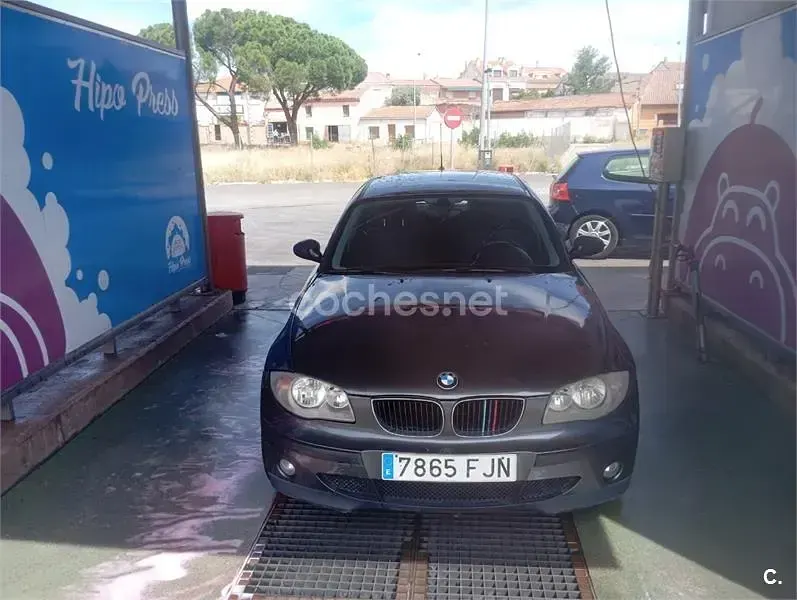 Usado BMW 116 115 CV (84 kW) 2006 Azul Utilitario