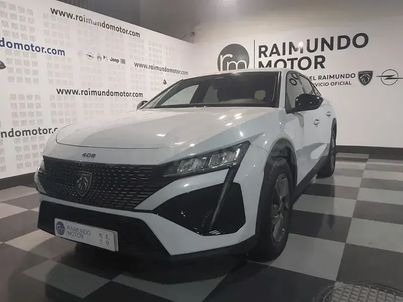 Usado Peugeot 408 Allure 130 CV (95 kW) 2024 Blanco SUV