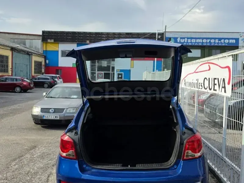 Usado Chevrolet Cruze LT 124 CV (91 kW) 2011 Azul Berlina
