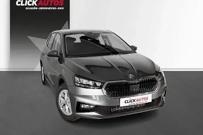 Käytetty Skoda Fabia Ambition 110 HP (80 kW) 2024 Musta Viistoperä