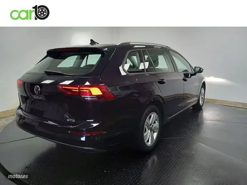 Usado VW Golf VIII 110 CV (80 kW) 2021 Negro Familiar