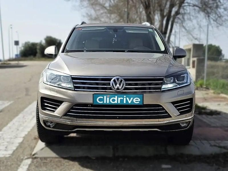 Usado VW Touareg 286 CV (210 kW) 2018 Beige SUV
