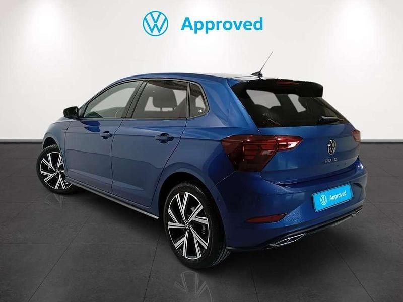 Usado VW Polo R-line 110 CV (80 kW) 2024 Azul Utilitario