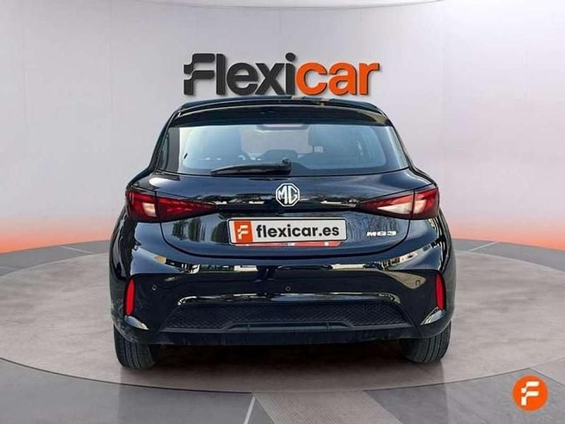 Usado MG MG3 116 CV (85 kW) 2025 Azul Utilitario