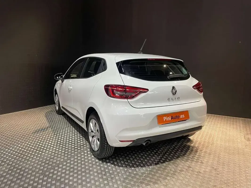 Usado Renault Clio Business 99 CV (72 kW) 2022 Blanco Utilitario