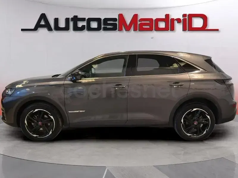 Usado DS Automobiles DS7 Crossback 130 CV (95 kW) 2021 Gris / plata SUV
