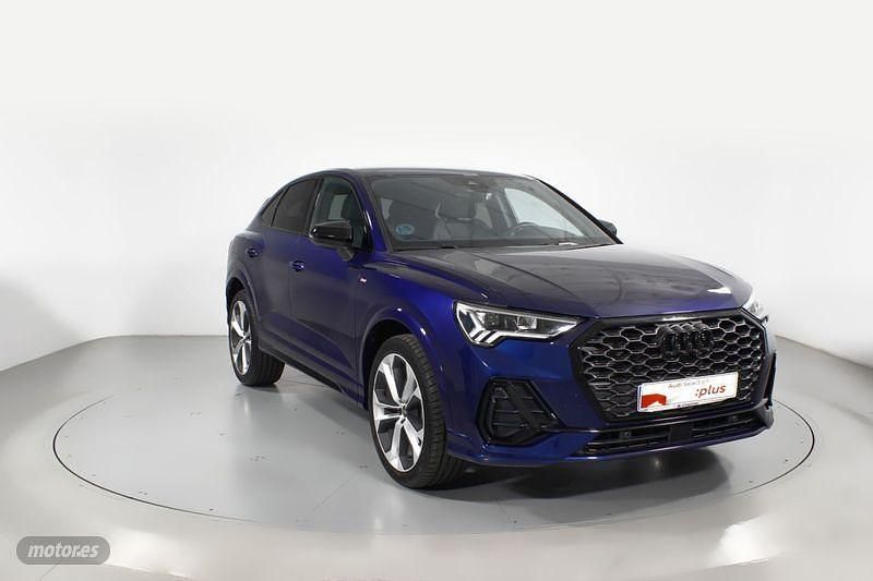 Azul Usado 2024 Audi Q3 Sportback Ambiente SUV | 43.900 € (Caro) - Imagen 1/4