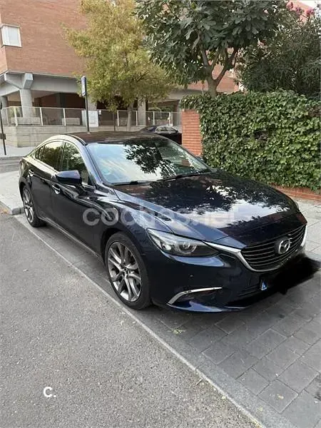 Usado Mazda 6 Luxury 150 CV (110 kW) 2015 Azul Berlina